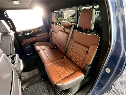 Used 2025 GMC Sierra 1500 Denali Ultimate image 36