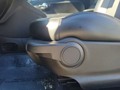 Used 2017 FIAT 500 e FWD image 18