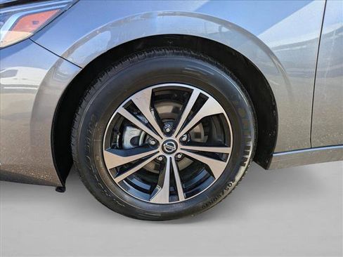 Used 2022 Nissan Sentra SV image 22