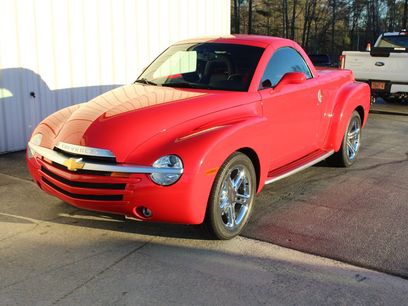 Used 2004 Chevrolet SSR w/ Preferred Equipment Group