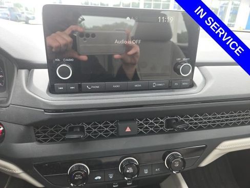 Used 2023 Honda Accord LX image 8