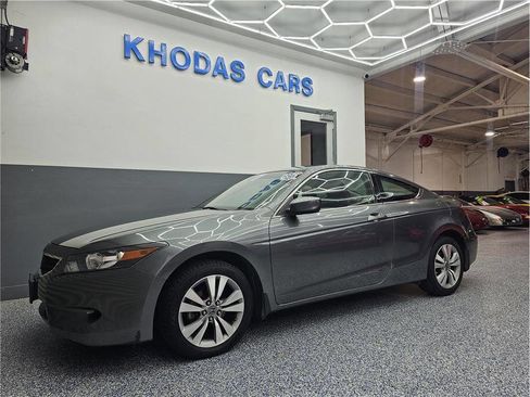 Used 2009 Honda Accord LX-S image 2
