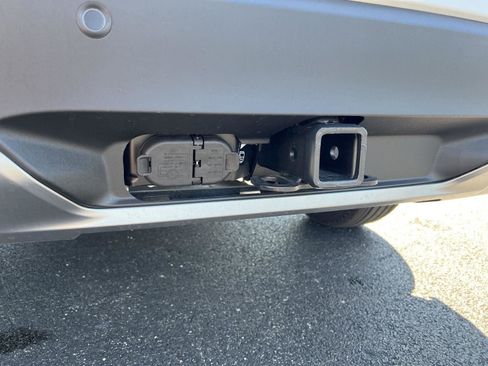 New 2025 Ford Explorer Active w/ Active Comfort Package image 8