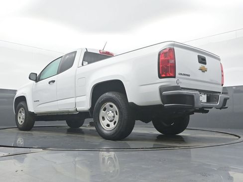 Used 2016 Chevrolet Colorado W/T image 38