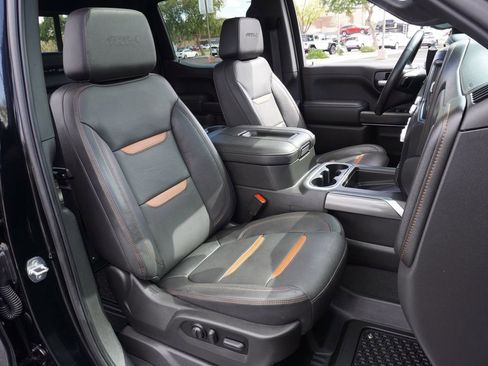 Certified 2022 GMC Sierra 1500 AT4 w/ AT4 Premium Package image 13