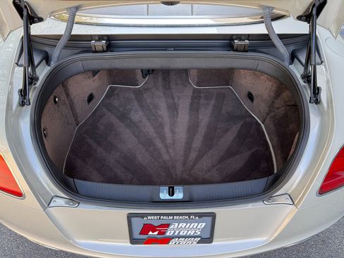 Used 2015 Bentley Continental GT image 21