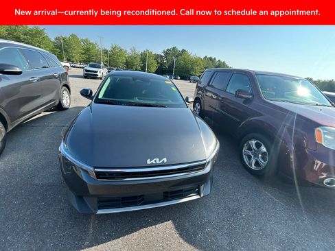 Certified 2026 Kia K4 EX FWD image 1