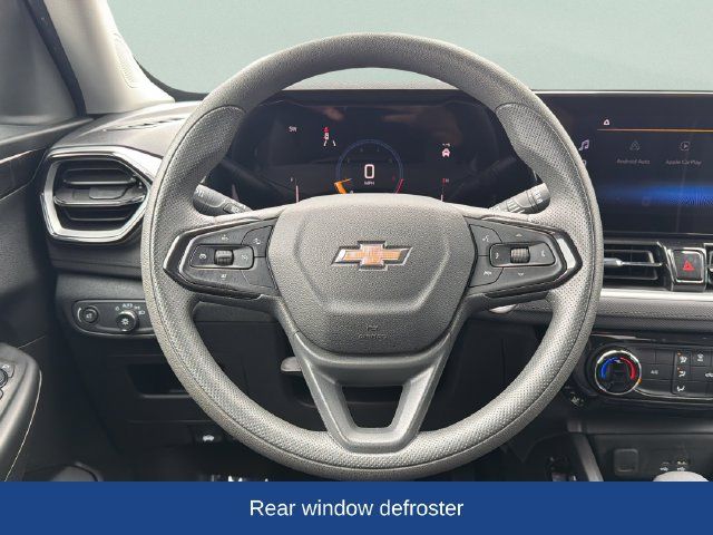 Used 2025 Chevrolet TrailBlazer LT FWD image 8