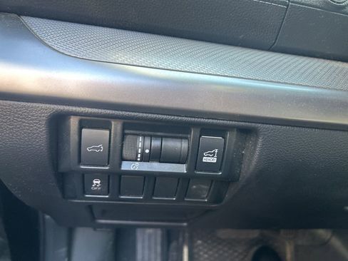 Used 2018 Subaru Outback 2.5i Premium image 22