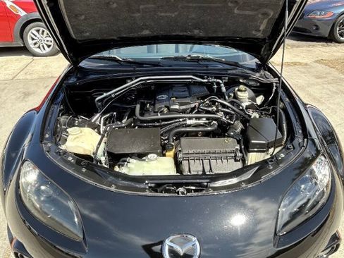 Used 2013 MAZDA MX-5 Miata Club RWD image 23