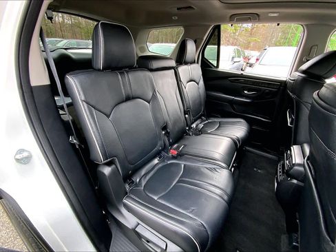 Used 2023 Honda Pilot Elite image 20