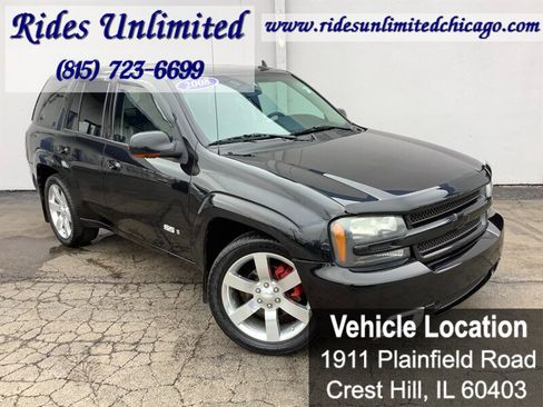 Used 2008 Chevrolet TrailBlazer SS w/ Sun And 6-Disc Cd Package image 8