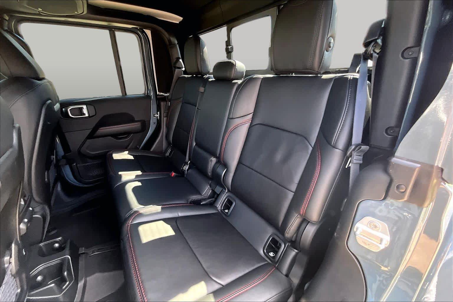New 2026 Jeep Gladiator Rubicon AWD/4WD image 21
