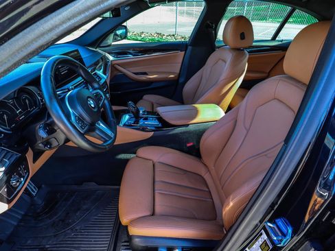 Used 2018 BMW 530e xDrive 530e xDrive iPerformance image 38