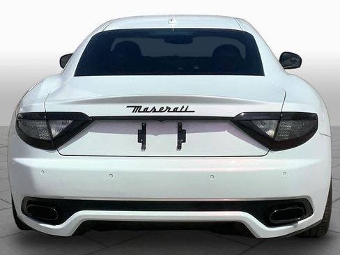 Used 2015 Maserati GranTurismo MC Centennial RWD image 5