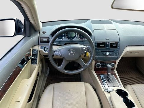 Used 2009 Mercedes-Benz C 300 4MATIC Sedan image 20