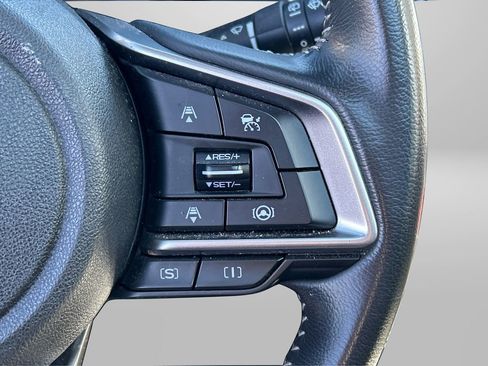 Certified 2022 Subaru Forester Premium image 31