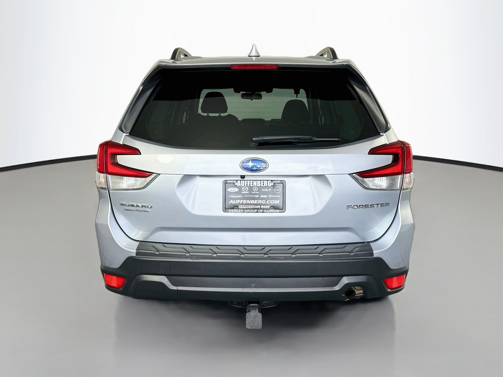 Used 2021 Subaru Forester Premium AWD/4WD image 6