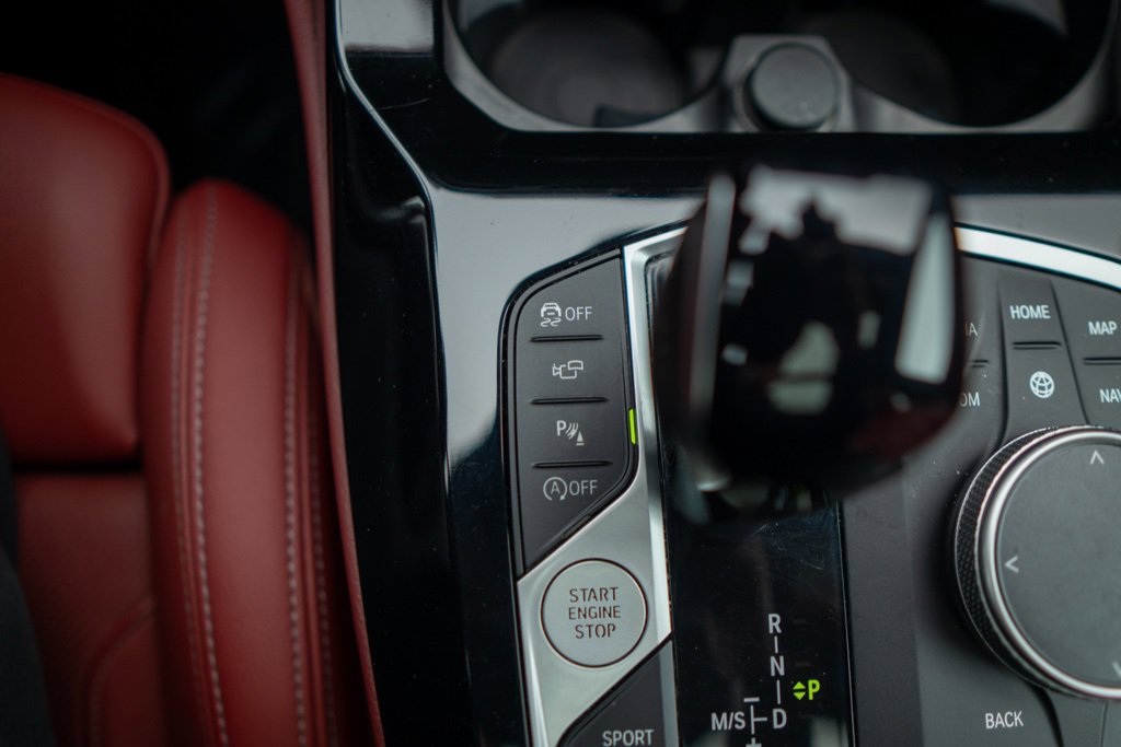 Certified 2024 BMW X4 xDrive30i AWD/4WD image 39