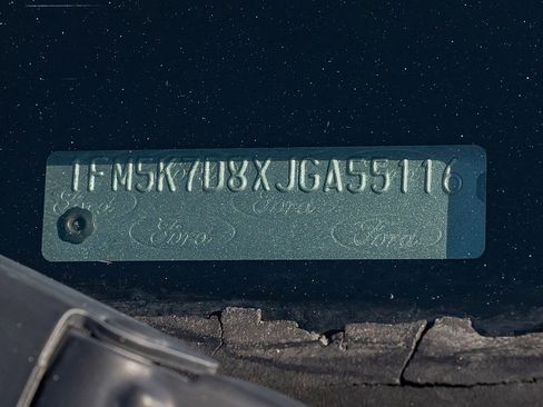 Used 2018 Ford Explorer XLT w/ Equipment Group 202A image 38