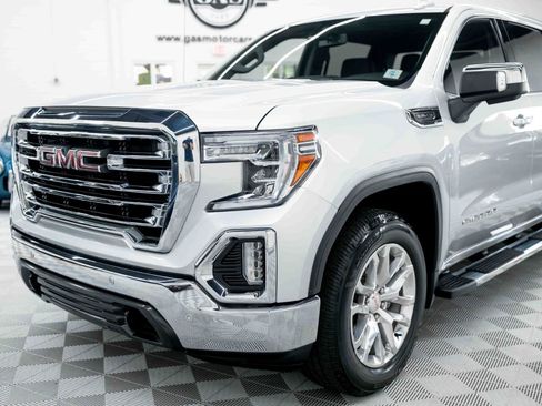 Used 2022 GMC Sierra 1500 SLT w/ SLT Premium Plus Package AWD/4WD image 14