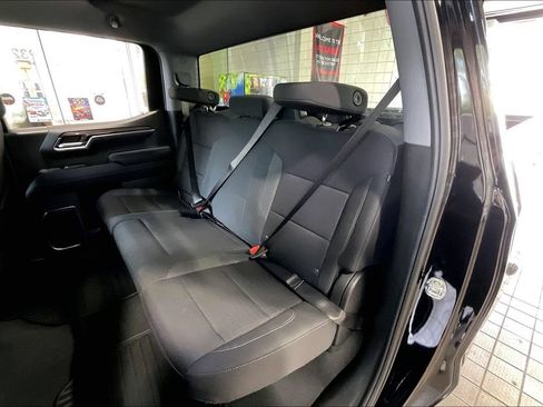 Used 2025 Chevrolet Silverado 1500 LT RWD image 14