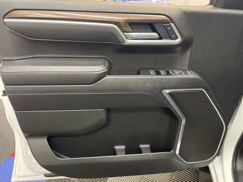 Used 2025 Chevrolet Silverado 1500 LT w/ Work Truck Package image 10