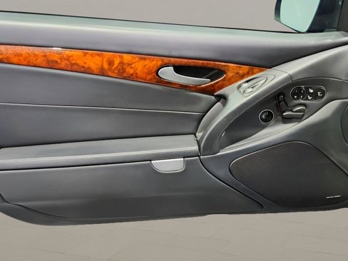 Used 2012 Mercedes-Benz SL 550 image 25