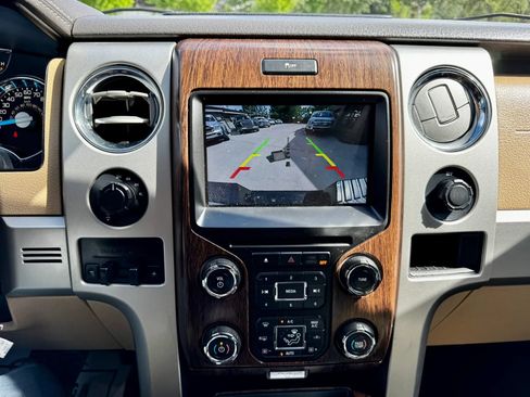 Used 2014 Ford F150 Lariat w/ Equipment Group 502A Luxury AWD/4WD image 12