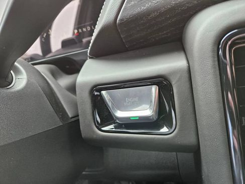 New 2026 GMC Yukon XL AT4 Ultimate AWD/4WD image 33