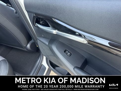 Used 2024 Kia Seltos X-Line AWD/4WD image 31