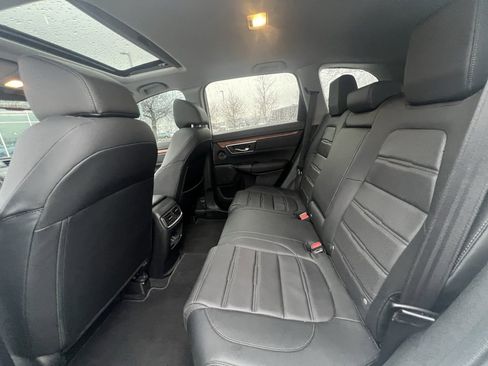 Used 2022 Honda CR-V Touring image 17