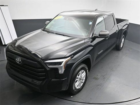 Used 2022 Toyota Tundra SR5 image 18