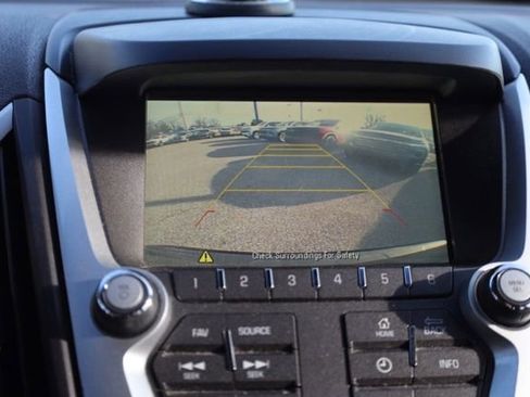 Used 2017 GMC Terrain SLT image 4