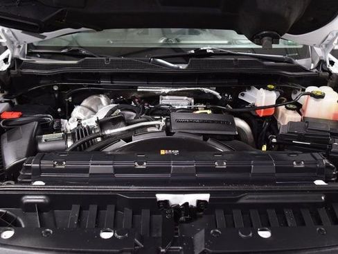 Used 2022 Chevrolet Silverado 2500 High Country w/ Safety Package II image 22