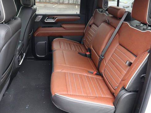 New 2026 GMC Sierra 3500 Denali Ultimate AWD/4WD image 23