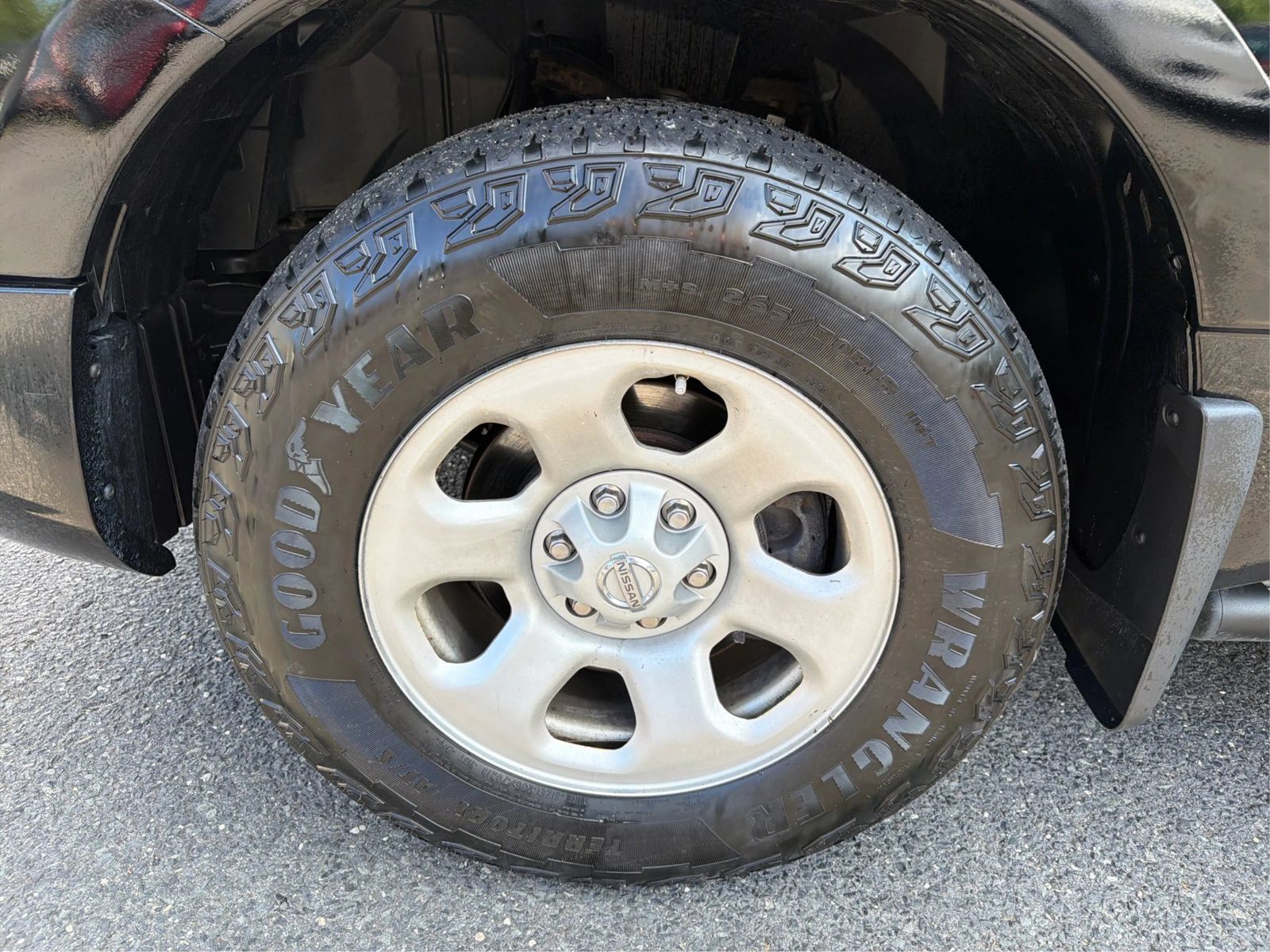 Used 2021 Nissan Titan S w/ S Utility Package AWD/4WD image 16