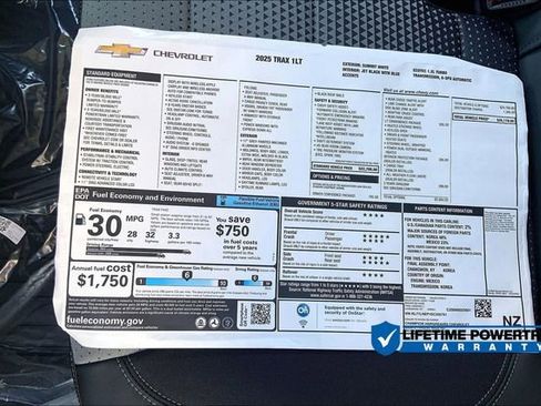 New 2025 Chevrolet Trax LT w/ Driver Confidence Package FWD image 15