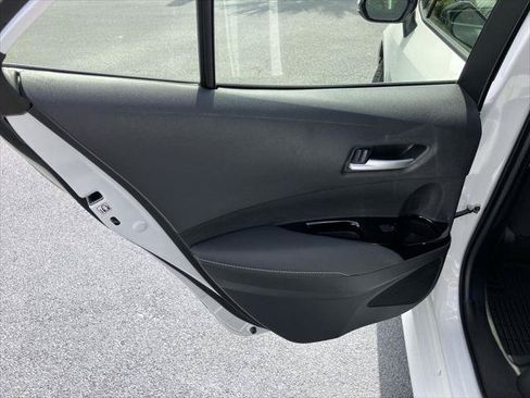 Certified 2025 Toyota Corolla SE FWD image 21