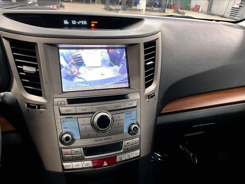 Used 2013 Subaru Outback 2.5i Limited image 26