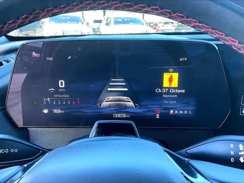 Used 2024 Chevrolet Traverse RS w/ LPO, Floor Liner Package image 27