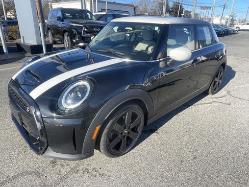 Used 2023 MINI Cooper S image 7