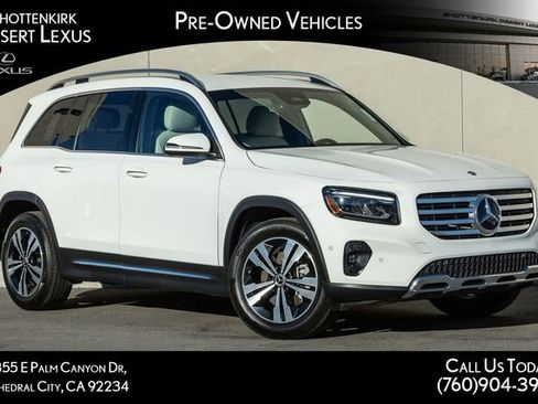 Used 2025 Mercedes-Benz GLB 250 image 1