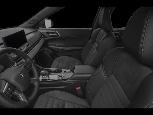 New 2026 Mitsubishi Outlander LE AWD/4WD image 42