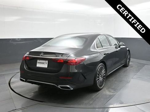 New 2026 Mercedes-Benz E 350 4MATIC Sedan image 11