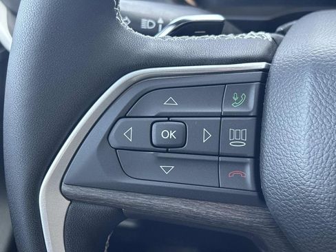 New 2025 Jeep Grand Cherokee Limited w/ Black Appearance Package image 28