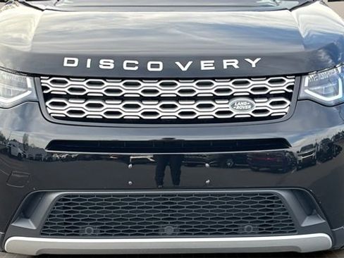 Used 2020 Land Rover Discovery Sport image 9