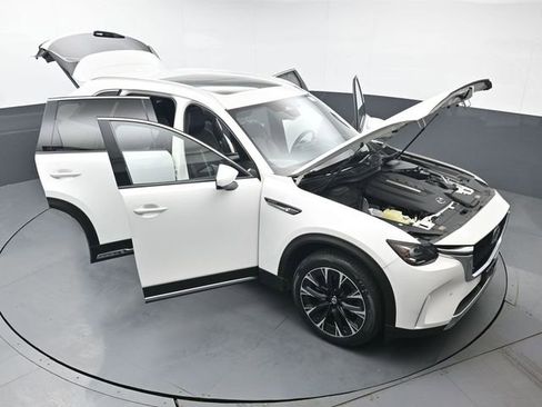 Certified 2024 MAZDA CX-90 Plug-In Hybrid w/ Premium Plus AWD/4WD image 51