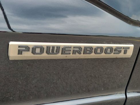 Used 2025 Ford F150 Lariat w/ Equipment Group 501A Mid AWD/4WD image 7