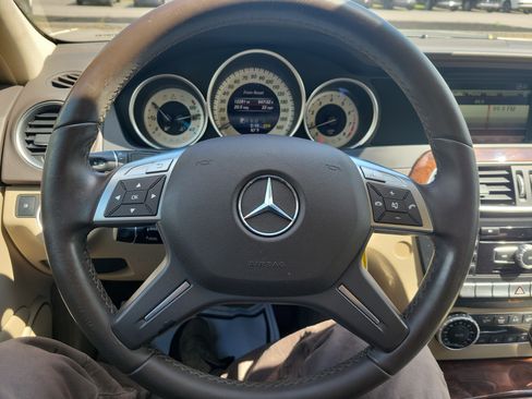 Used 2014 Mercedes-Benz C 300 4MATIC Sedan image 20